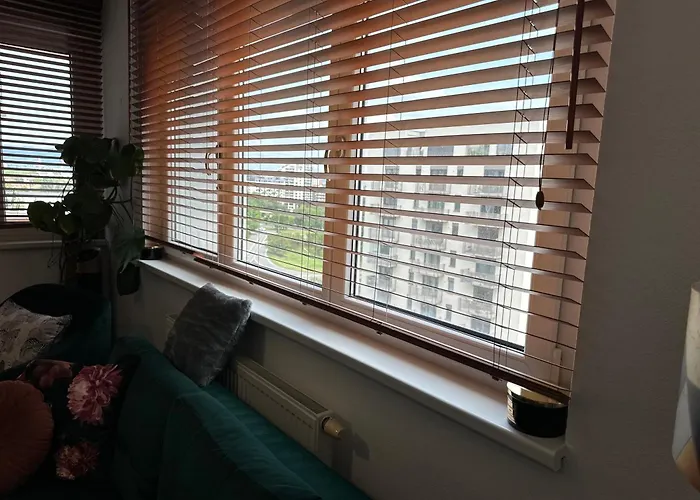 Appartement Cozy With Balcony Seating, 9th Floor, Parking